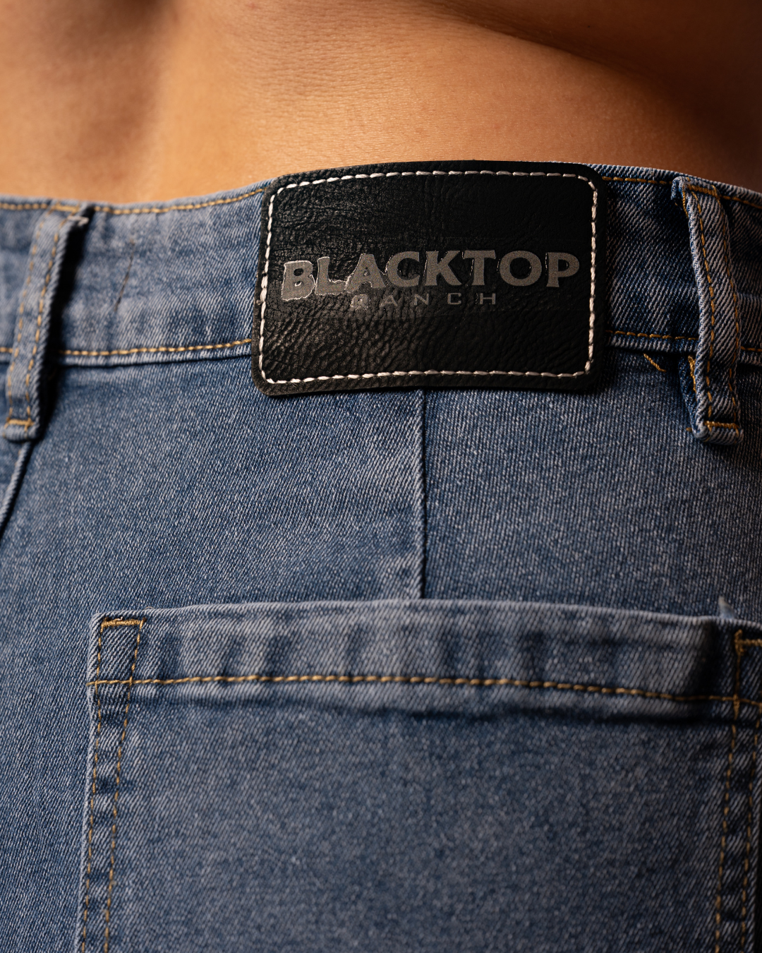 Detailed view of fabric and stitching Blacktop Ranch BTR cargo pants women’s wear