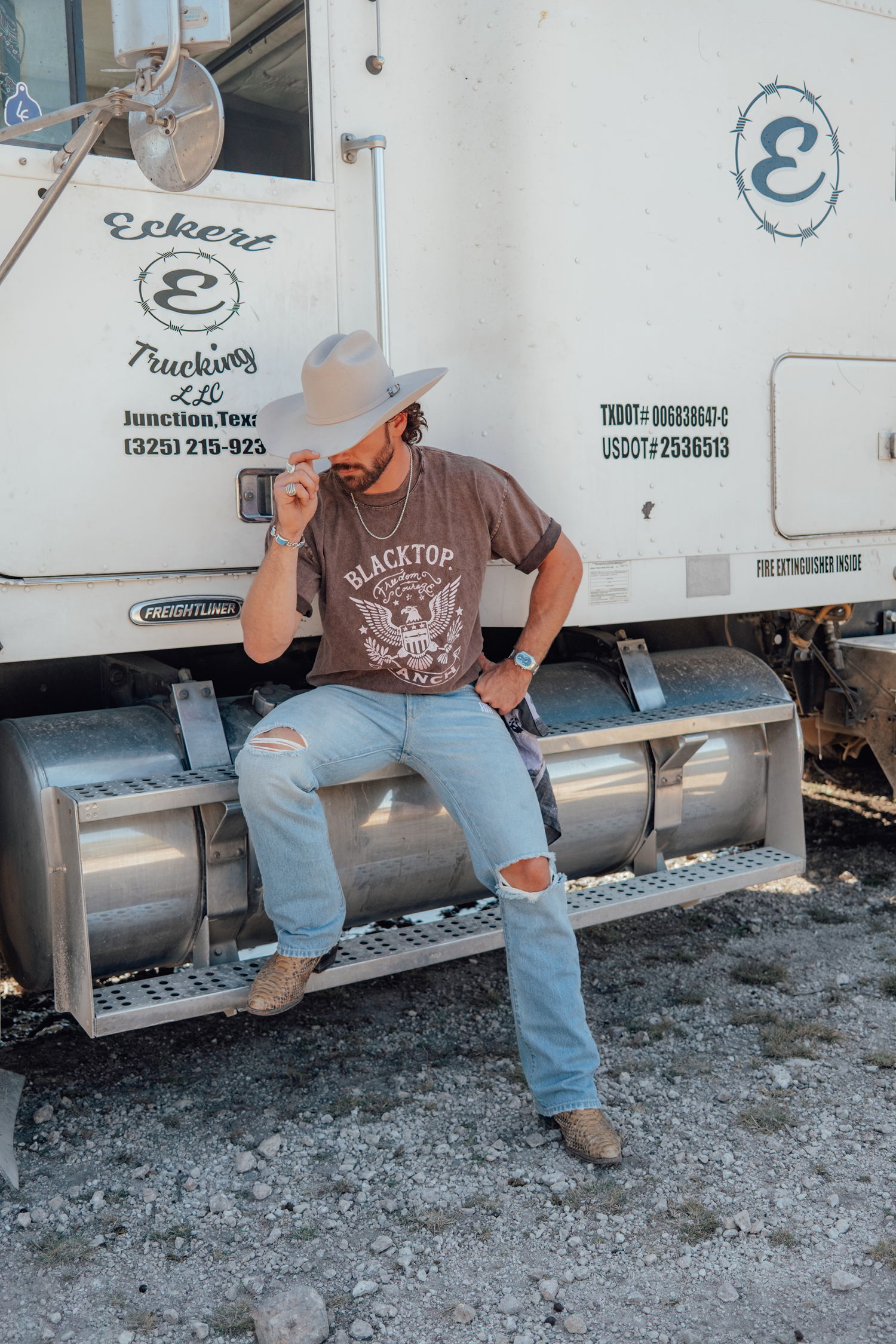 Bootleg denim jeans by Blacktop Ranch straight leg vintage inspired fit